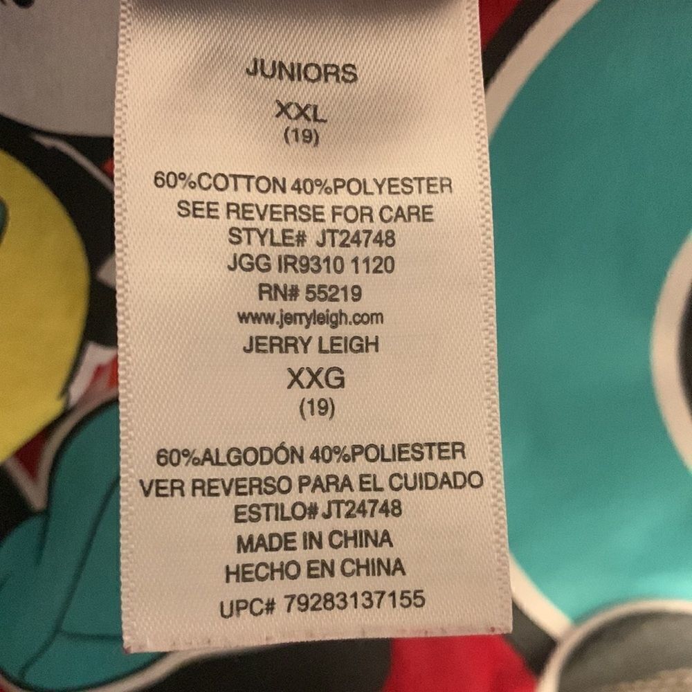 Disney Sweatshirt Junior's Size XXL Mickey Mouse Red - Picture 8 of 8